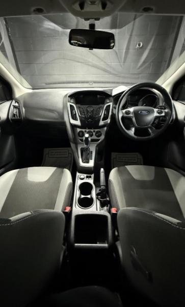 Ford Focus 2.0 TDCi Zetec S Hatchback 5dr Diesel Powershift Euro 5 (s/s) (163 ps)