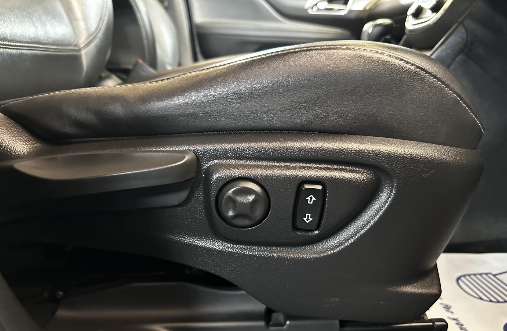 Vauxhall Mokka 1.4i Turbo SE SUV 5dr Petrol Auto 2WD Euro 6 (140 ps)