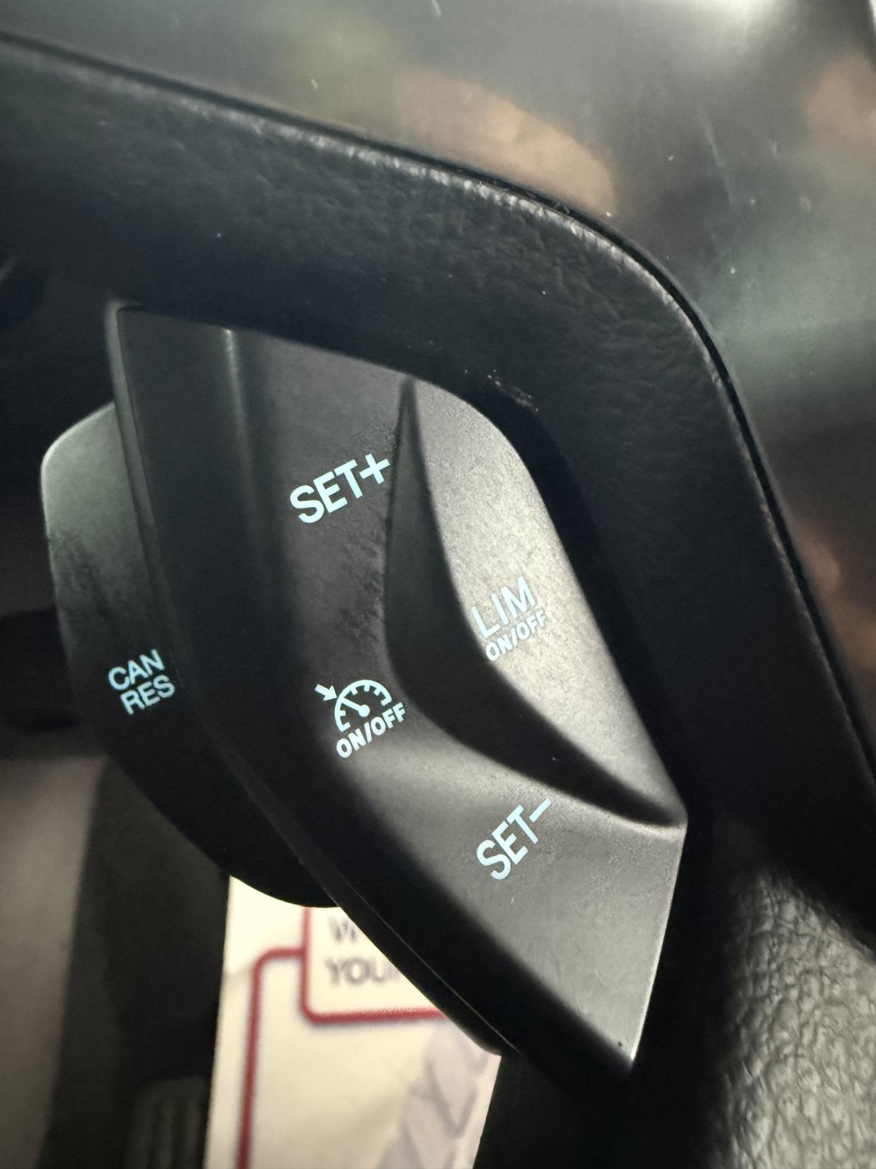 Ford Focus 2.0 TDCi Titanium Navigator Hatchback 5dr Diesel Powershift Euro 5 (140 ps)