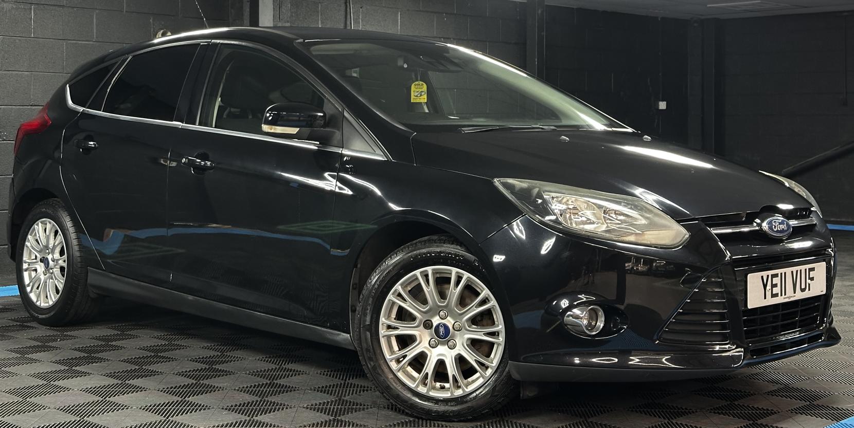 Ford Focus 2.0 TDCi Titanium Hatchback 5dr Diesel Powershift Euro 5 (140 ps)
