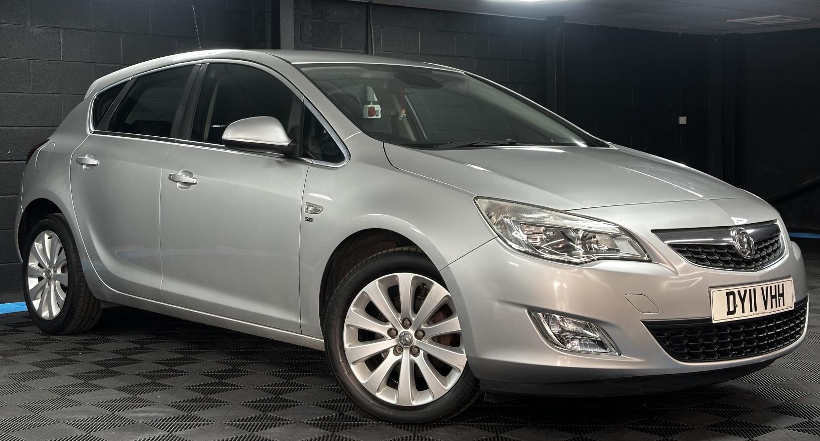 Vauxhall Astra 1.6 16v SE Hatchback 5dr Petrol Auto Euro 5 (115 ps)