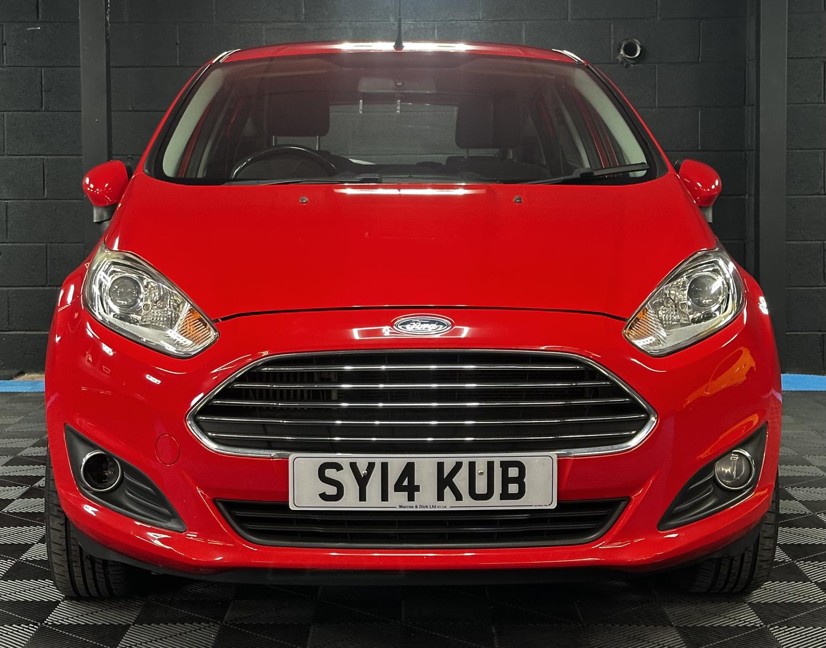 Ford Fiesta 1.0T EcoBoost Zetec Hatchback 5dr Petrol Powershift Euro 5 (100 ps)