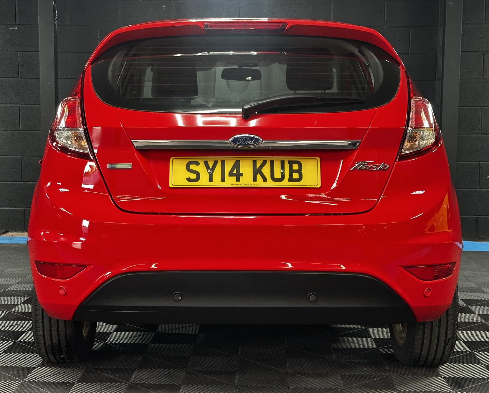 Ford Fiesta 1.0T EcoBoost Zetec Hatchback 5dr Petrol Powershift Euro 5 (100 ps)