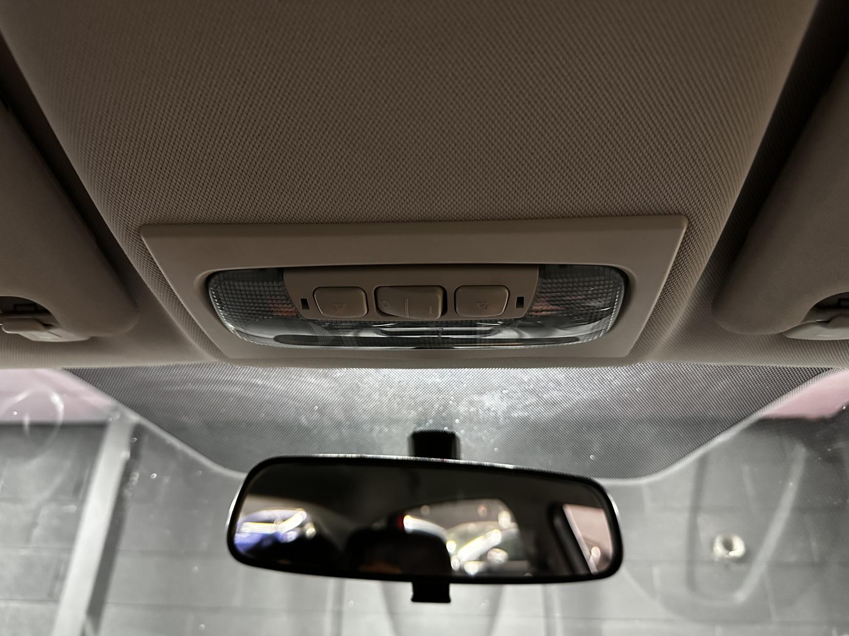 Ford Fiesta 1.6 Zetec Hatchback 5dr Petrol Powershift Euro 5 (105 ps)