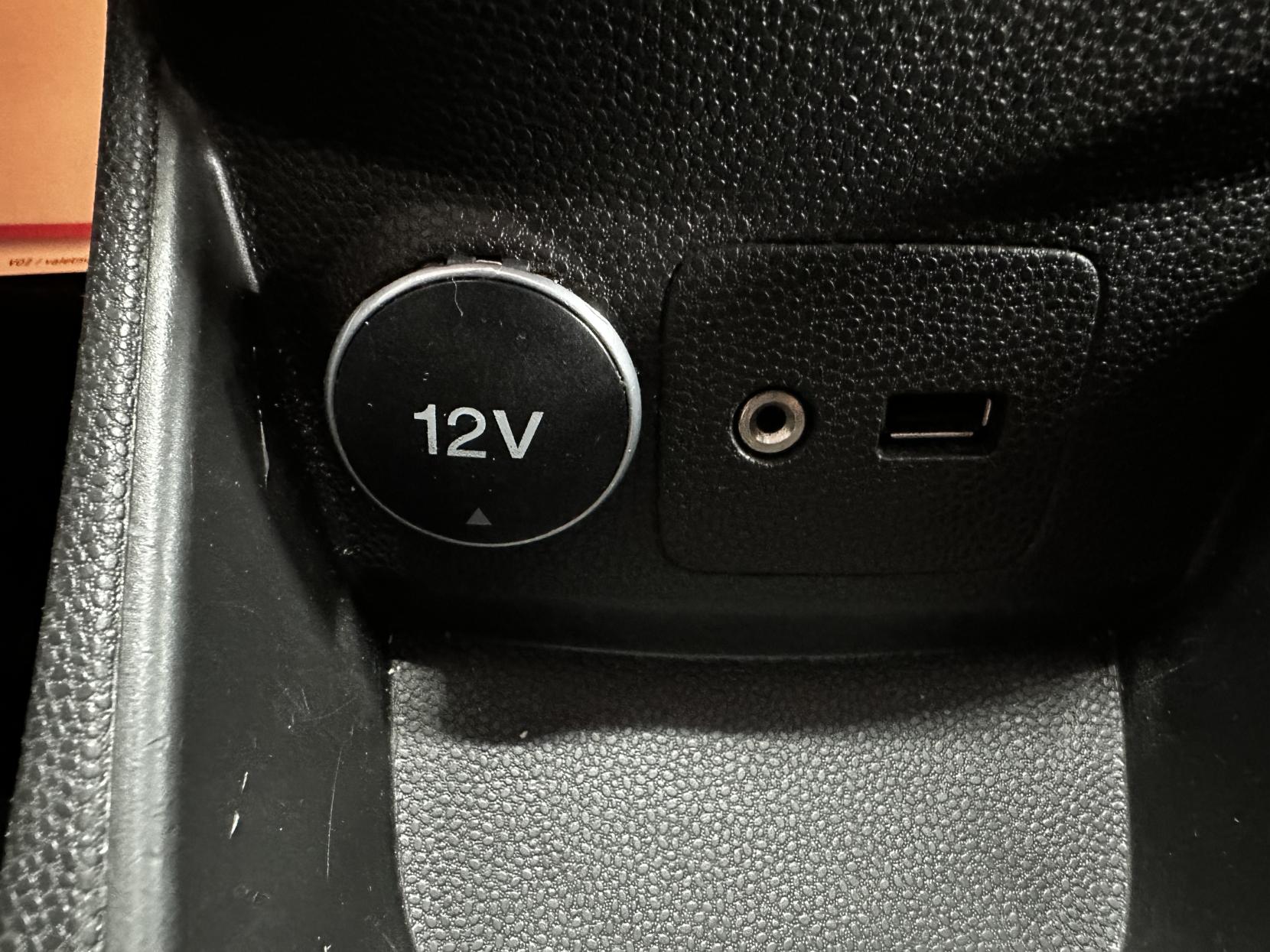 Ford Fiesta 1.6 Zetec Hatchback 5dr Petrol Powershift Euro 5 (105 ps)