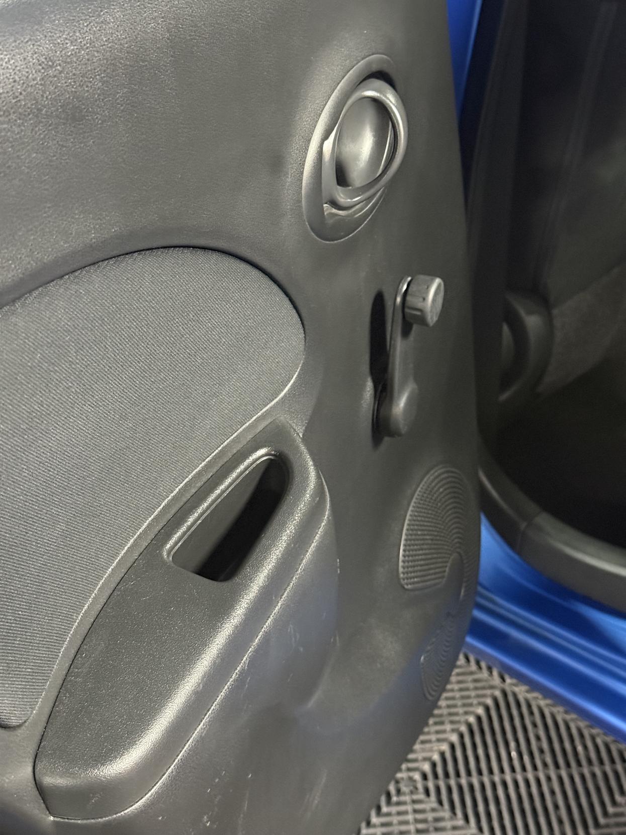 Nissan Micra 1.2 DIG-S Tekna Hatchback 5dr Petrol CVT Euro 5 (s/s) (98 ps)