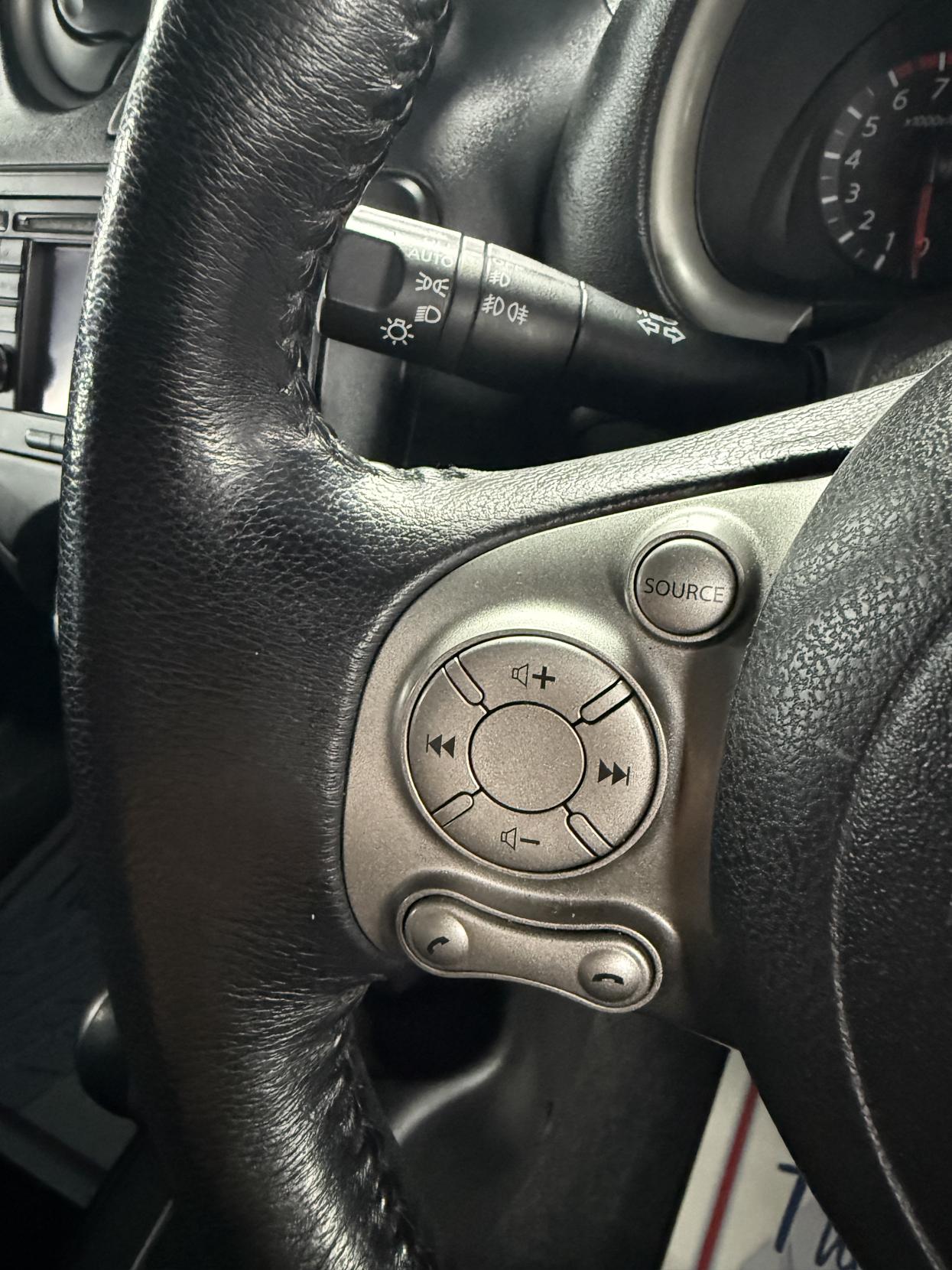 Nissan Micra 1.2 DIG-S Tekna Hatchback 5dr Petrol CVT Euro 5 (s/s) (98 ps)