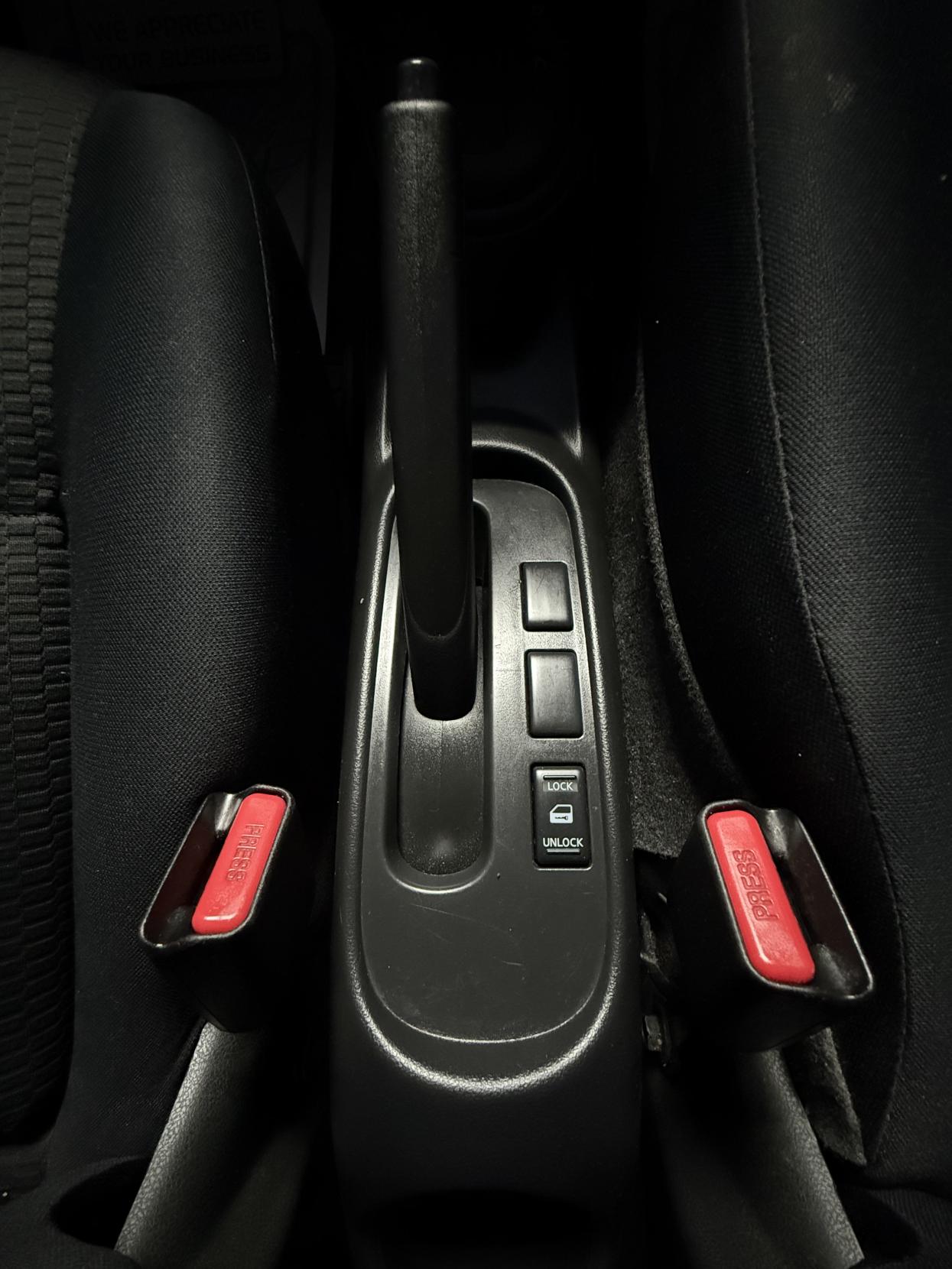 Nissan Micra 1.2 DIG-S Tekna Hatchback 5dr Petrol CVT Euro 5 (s/s) (98 ps)