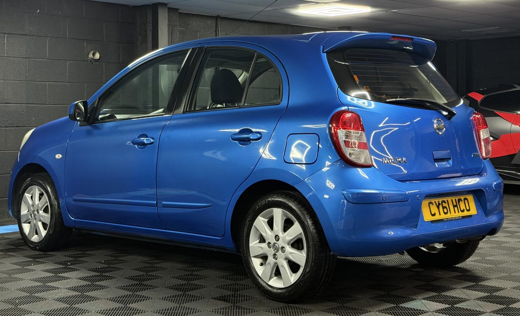 Nissan Micra 1.2 DIG-S Tekna Hatchback 5dr Petrol CVT Euro 5 (s/s) (98 ps)