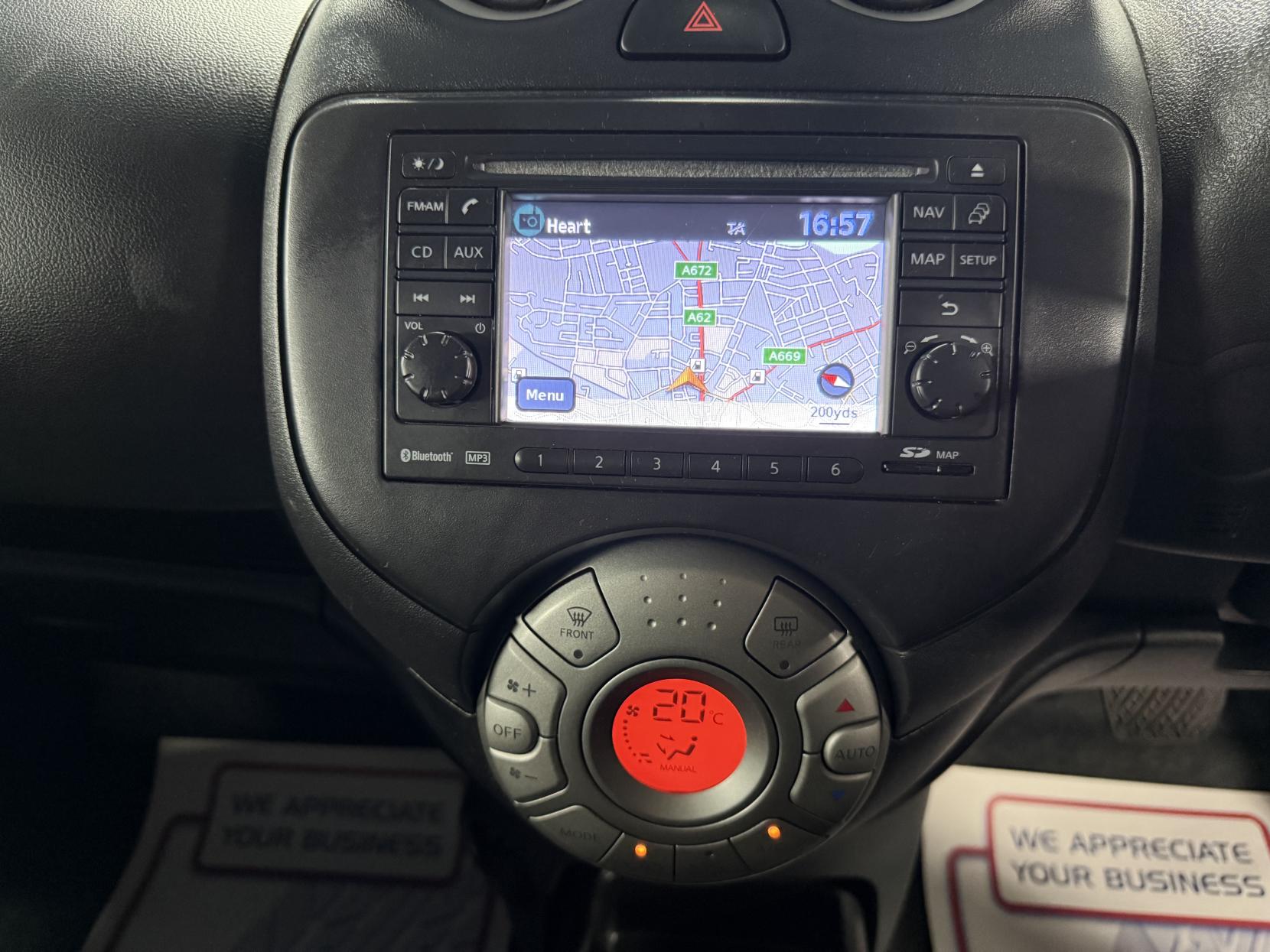 Nissan Micra 1.2 DIG-S Tekna Hatchback 5dr Petrol CVT Euro 5 (s/s) (98 ps)