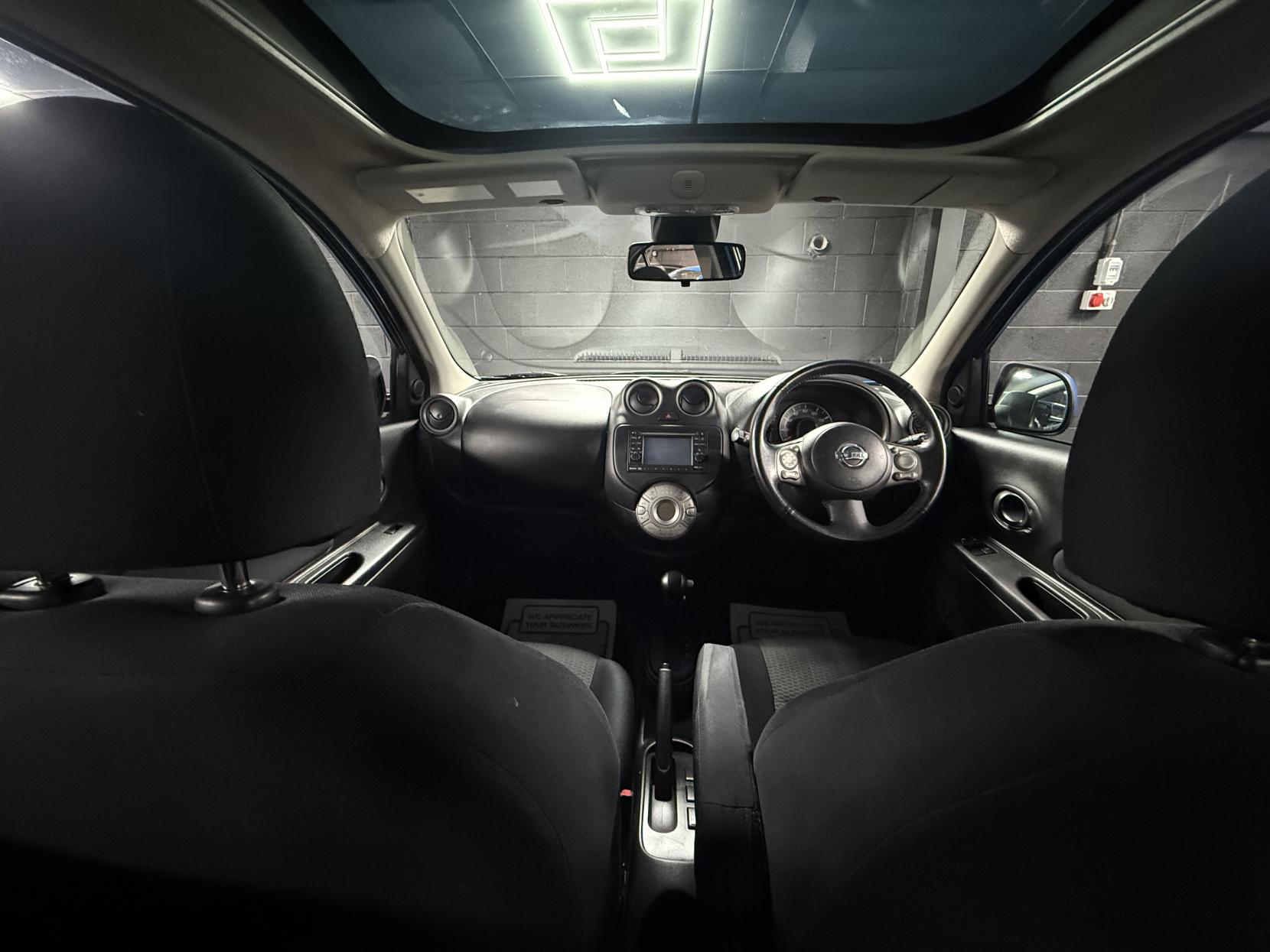 Nissan Micra 1.2 DIG-S Tekna Hatchback 5dr Petrol CVT Euro 5 (s/s) (98 ps)