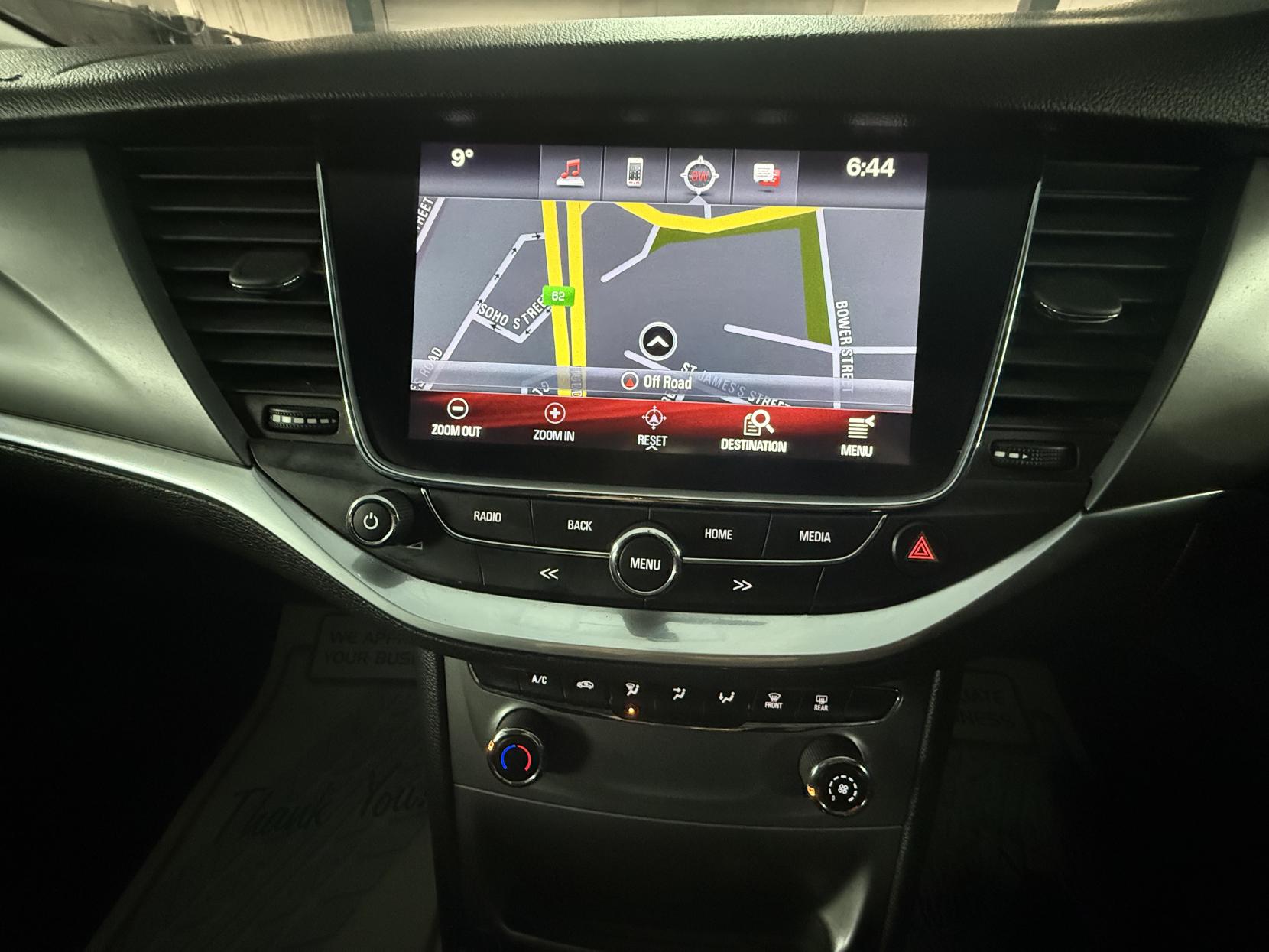 Vauxhall Astra 1.6 CDTi BlueInjection Tech Line Hatchback 5dr Diesel Auto Euro 6 (136 ps)