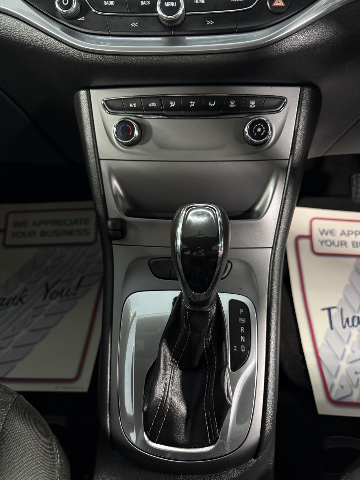 Vauxhall Astra 1.6 CDTi BlueInjection Tech Line Hatchback 5dr Diesel Auto Euro 6 (136 ps)