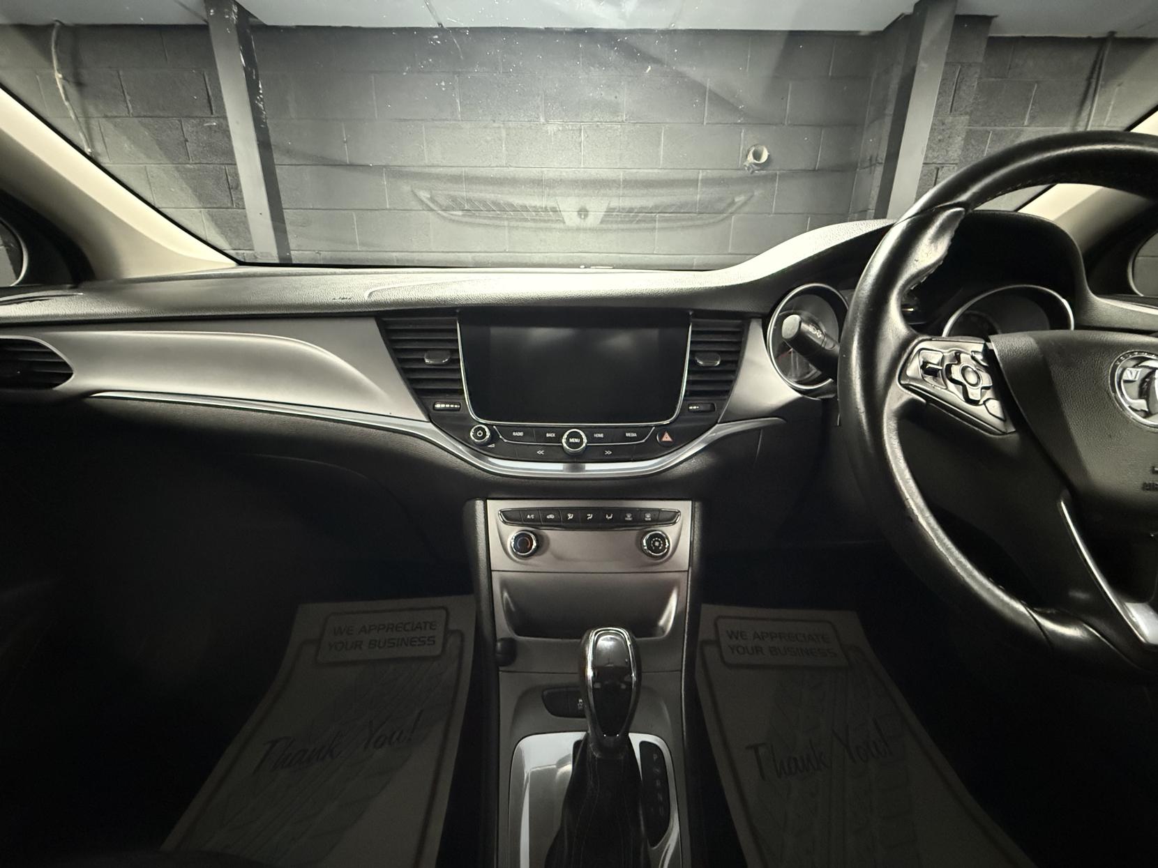 Vauxhall Astra 1.6 CDTi BlueInjection Tech Line Hatchback 5dr Diesel Auto Euro 6 (136 ps)