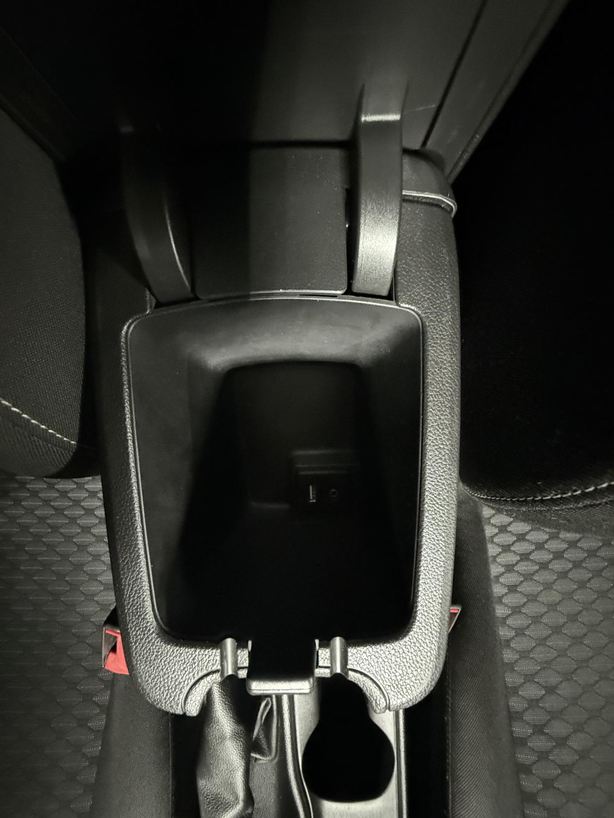 Vauxhall Astra 1.6 CDTi BlueInjection Tech Line Hatchback 5dr Diesel Auto Euro 6 (136 ps)