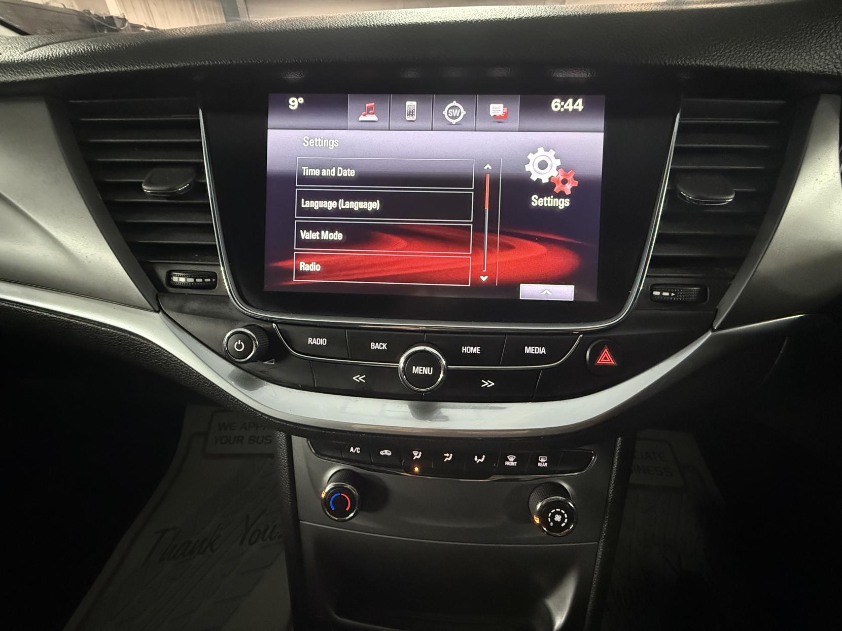 Vauxhall Astra 1.6 CDTi BlueInjection Tech Line Hatchback 5dr Diesel Auto Euro 6 (136 ps)