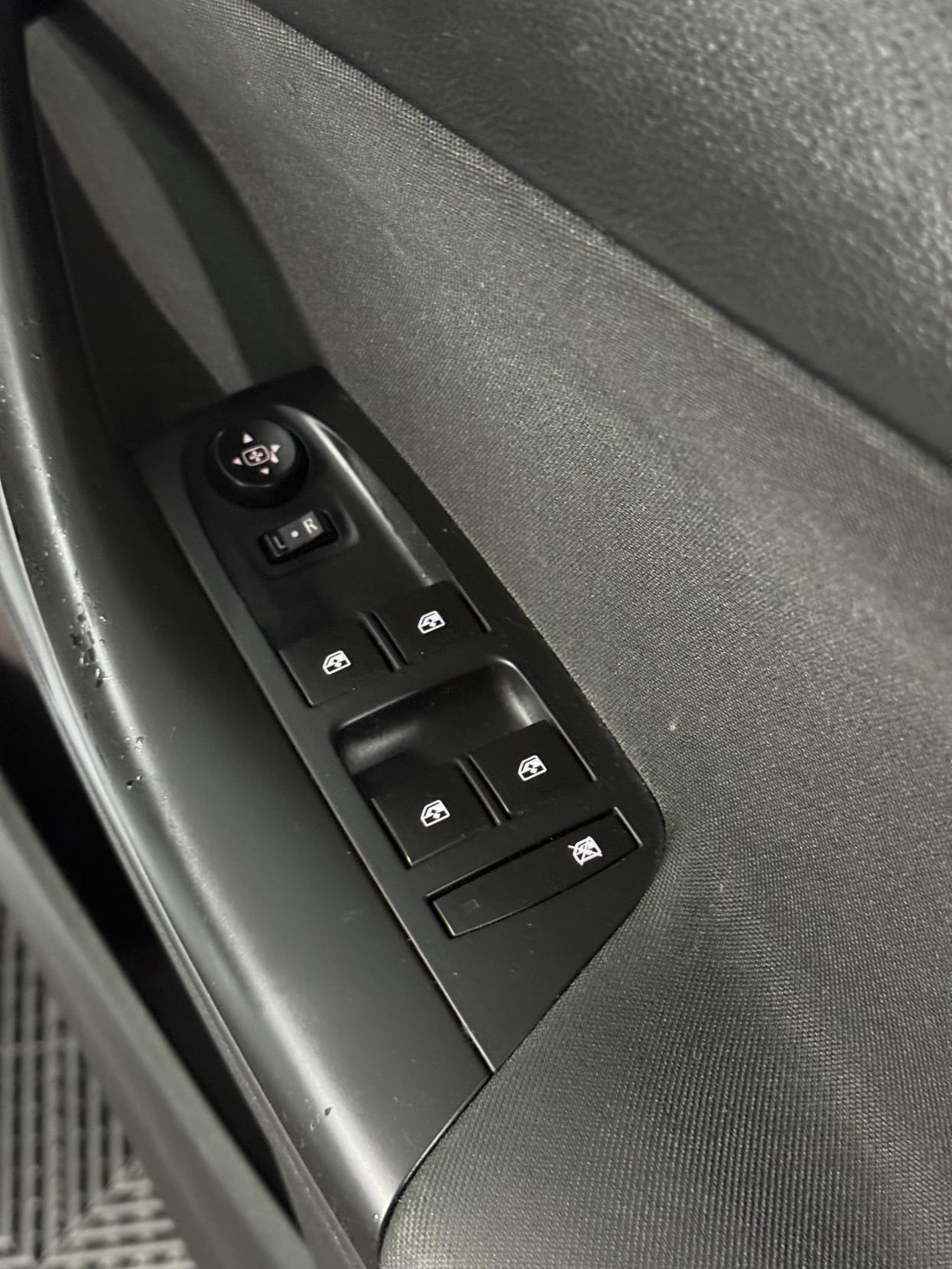 Vauxhall Astra 1.6 CDTi BlueInjection Tech Line Hatchback 5dr Diesel Auto Euro 6 (136 ps)