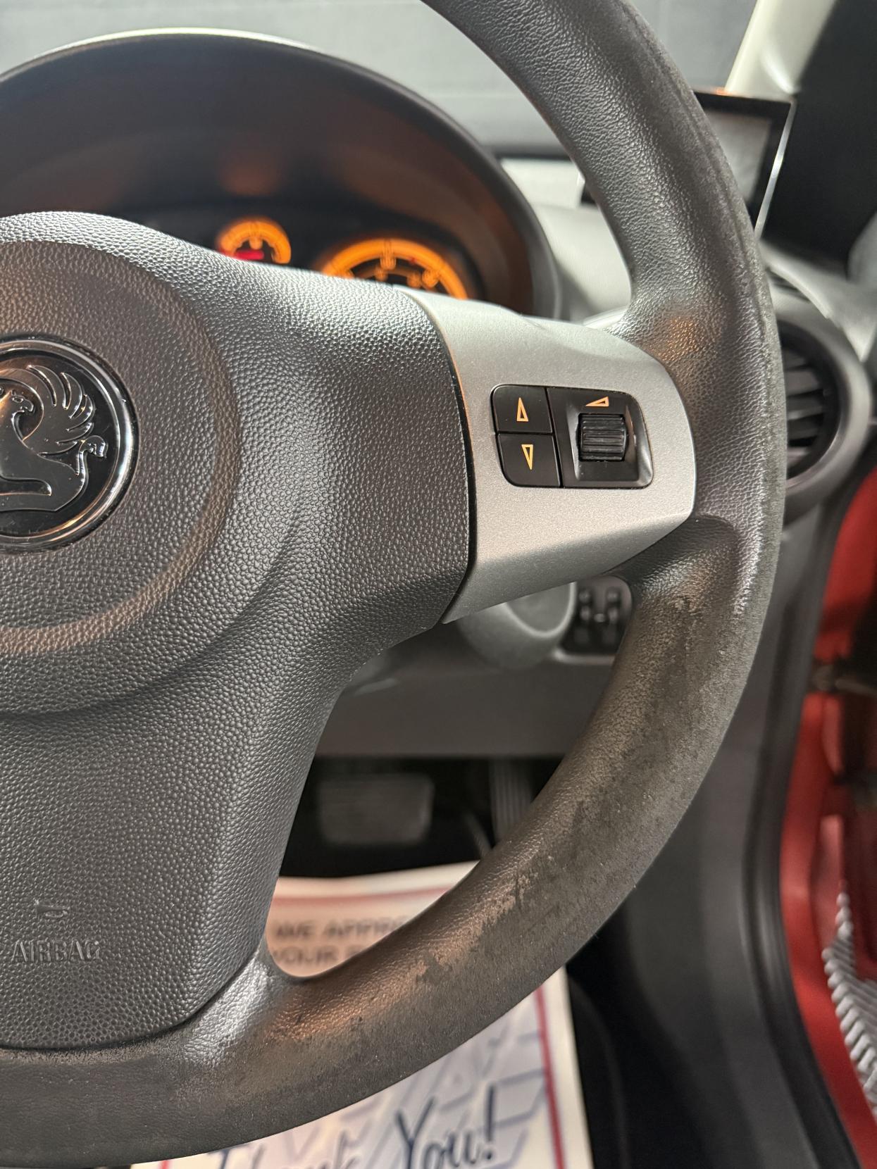 Vauxhall Corsa 1.2i ecoFLEX 16V Excite Hatchback 3dr Petrol Easytronic Euro 5 (A/C) (85 ps)