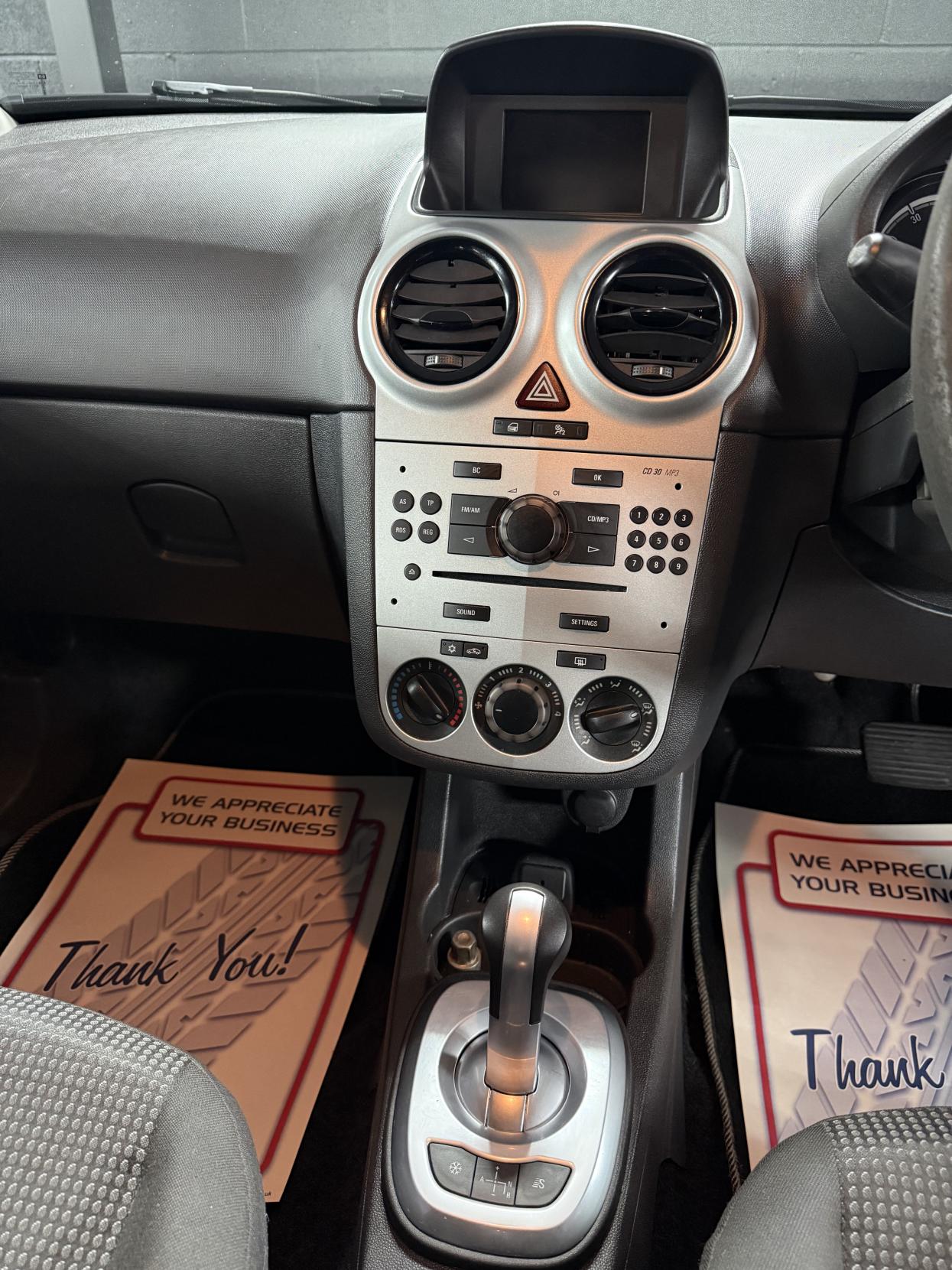 Vauxhall Corsa 1.2i ecoFLEX 16V Excite Hatchback 3dr Petrol Easytronic Euro 5 (A/C) (85 ps)