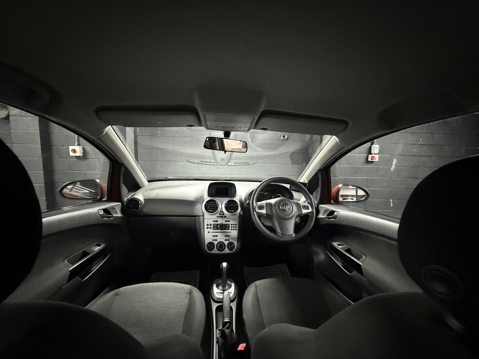 Vauxhall Corsa 1.2i ecoFLEX 16V Excite Hatchback 3dr Petrol Easytronic Euro 5 (A/C) (85 ps)