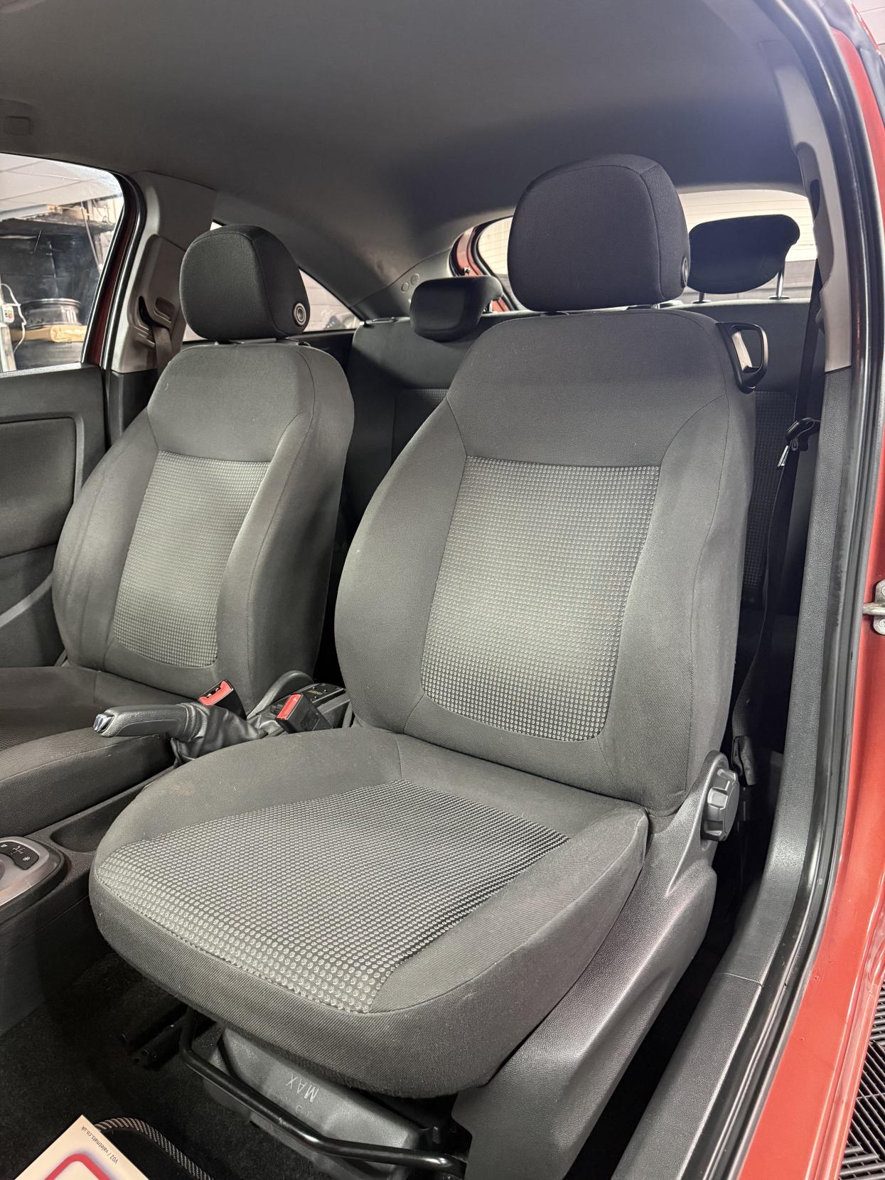 Vauxhall Corsa 1.2i ecoFLEX 16V Excite Hatchback 3dr Petrol Easytronic Euro 5 (A/C) (85 ps)