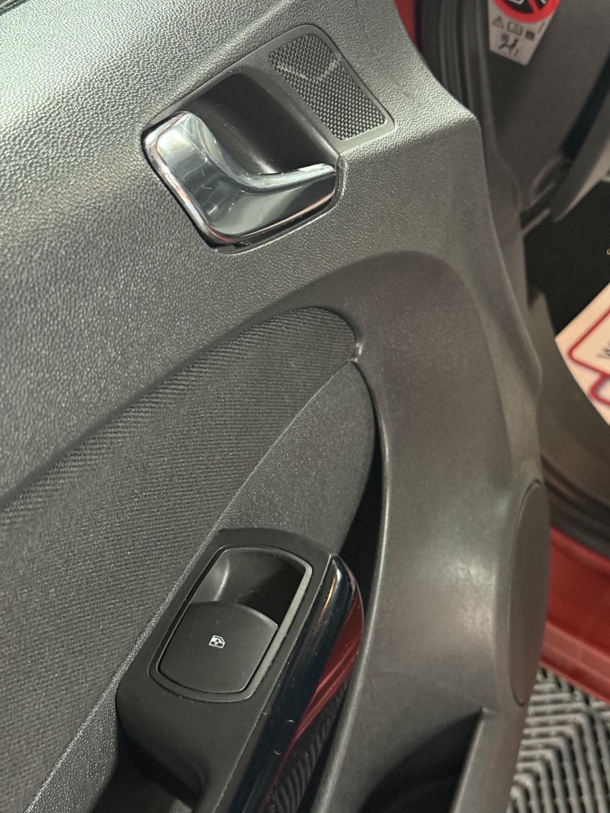 Vauxhall Corsa 1.2i ecoFLEX 16V Excite Hatchback 3dr Petrol Easytronic Euro 5 (A/C) (85 ps)