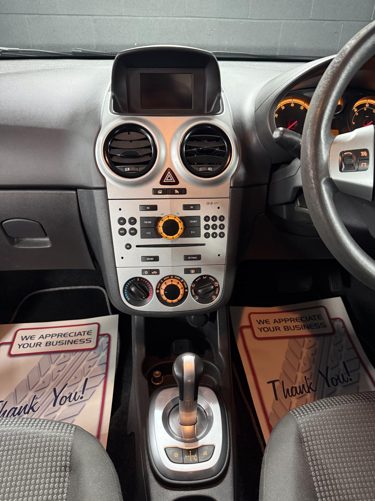 Vauxhall Corsa 1.2i ecoFLEX 16V Excite Hatchback 3dr Petrol Easytronic Euro 5 (A/C) (85 ps)